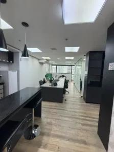 Sala Comercial para alugar, 136m² no Água Branca, São Paulo