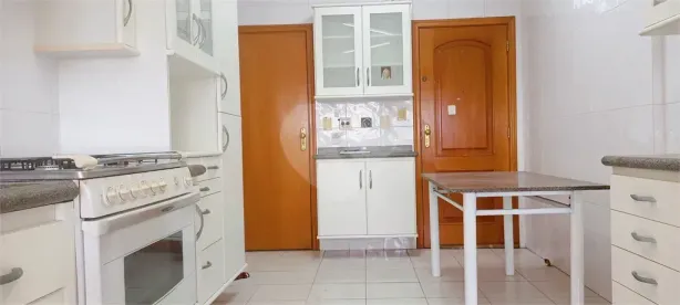 Apartamento com 3 Quartos para alugar, 248m² no Ponta da Praia, Santos