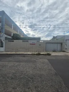 Casa com 4 Quartos à venda, 300m² no Montese, Fortaleza