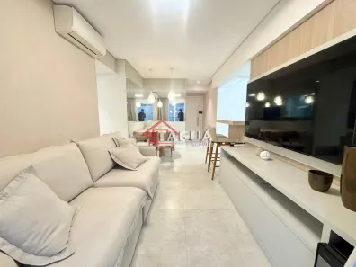 Apartamento com 2 Quartos à venda, 75m² no Gonzaga, Santos