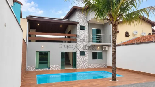 Sobrado com 3 Quartos à venda, 240m² no Bosque dos Eucaliptos, São José dos Campos