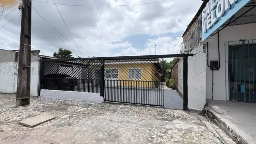 Apartamento com 5 Quartos para alugar, 300m² no Mirizal, Marituba
