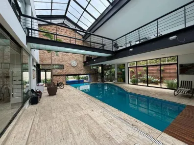 Sobrado com 4 Quartos à venda, 700m² no Boaçava, São Paulo