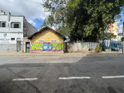 à venda, 437m² no Ladeira, Juiz de Fora