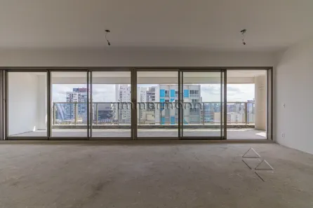 Apartamento com 3 Quartos à venda, 244m² no Cerqueira César, São Paulo