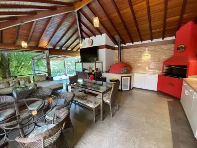 Casa com 7 Quartos à venda, 752m² no Itaipava, Petrópolis