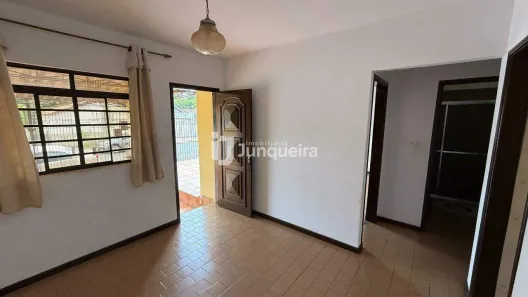 Casa com 2 Quartos para alugar, 57m² no Santa Terezinha, Piracicaba