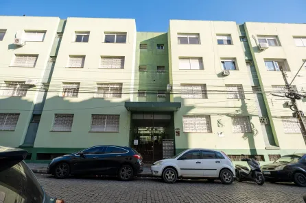 Apartamento com 3 Quartos à venda, 75m² no Centro, Pelotas