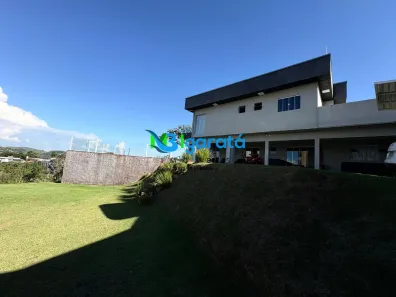 Fazenda/Sítio com 4 Quartos à venda, 298m² no , Igaratá