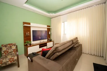 Casa com 4 Quartos à venda, 294m² no Colonial, Contagem