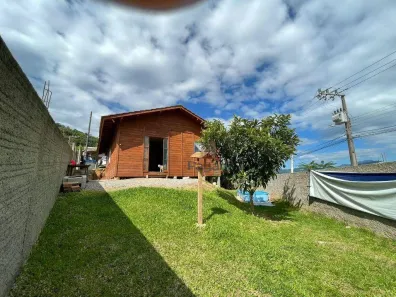 Casa com 3 Quartos à venda, 60m² no Alto Aririú, Palhoça