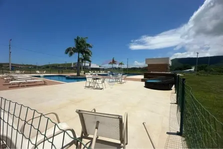Lote/Terreno à venda, 450m² no Jardim Arco Íris, São Pedro da Aldeia