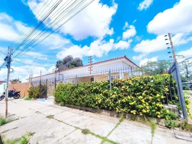 Imóvel Comercial com 4 Quartos à venda, 221m² no Centro, Teresina