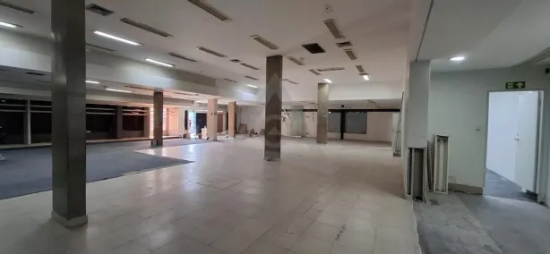 Prédio Comercial à venda, 721m² no Vila Industrial, Campinas
