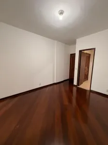 Apartamento com 3 Quartos para alugar, 85m² no Batista Campos, Belém