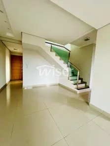 Cobertura com 4 Quartos à venda, 238m² no Santa Mônica, Uberlândia