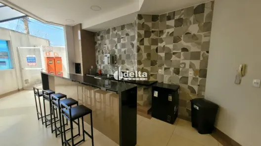 Apartamento com 2 Quartos para alugar, 85m² no Tibery, Uberlândia