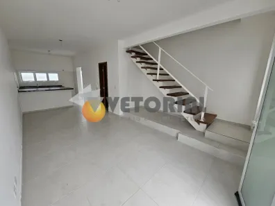 Casa de Condomínio com 2 Quartos à venda, 80m² no Balneário Gardem Mar, Caraguatatuba