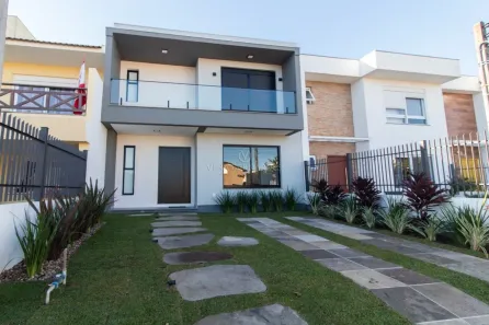Casa com 3 Quartos à venda, 140m² no Hípica, Porto Alegre