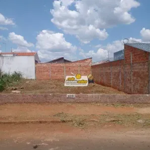 Lote/Terreno à venda, 200m² no Oneida Mendes II, Uberaba
