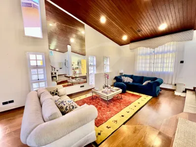 Casa com 3 Quartos para alugar, 800m² no Jardim Ibiratiba, São Paulo