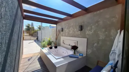 Sobrado com 3 Quartos à venda, 150m² no Praia do Foguete, Cabo Frio
