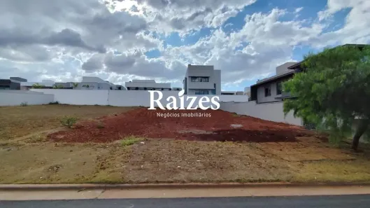 Lote/Terreno à venda, 498m² no Granja Marileusa, Uberlândia