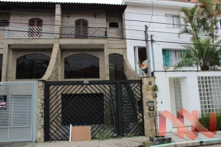 Casa com 3 Quartos à venda, 270m² no Jardim Textil, São Paulo
