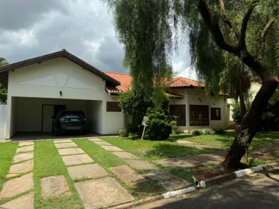 Casa de Condomínio com 3 Quartos à venda, 300m² no Portal dos Pássaros I, Boituva