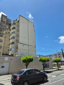 Apartamento com 2 Quartos para alugar, 100m² no Fátima, Fortaleza