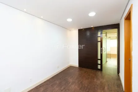 Sala Comercial à venda, 126m² no Petrópolis, Porto Alegre