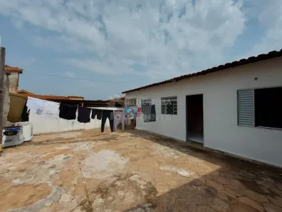 Casa com 8 Quartos à venda, 300m² no Vila Angélica, São José do Rio Preto