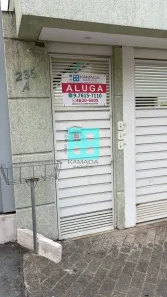 Casa com 1 Quarto para alugar, 30m² no Rochdale, Osasco