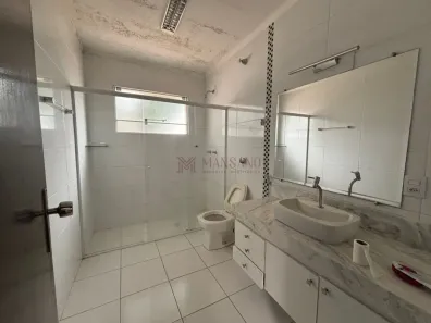 Casa com 3 Quartos para alugar, 250m² no Vila Aeroporto Bauru, Bauru