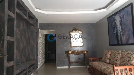 Sobrado com 4 Quartos à venda, 380m² no Jardim Guimarães, São José dos Campos