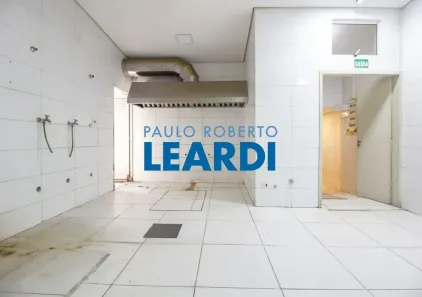 Ponto Comercial para alugar, 250m² no Cerqueira César, São Paulo