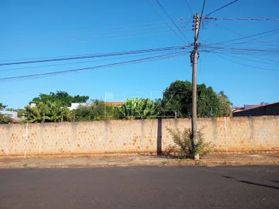Lote/Terreno à venda, 302m² no Parque Laranjeiras, Araraquara