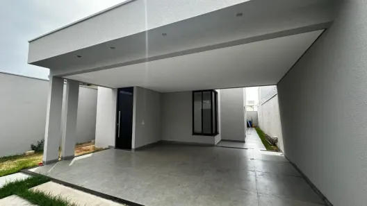 Casa com 3 Quartos à venda, 150m² no Granada, Uberlândia