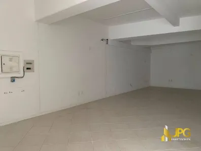 Sala Comercial para alugar, 100m² no Nações, Balneário Camboriú