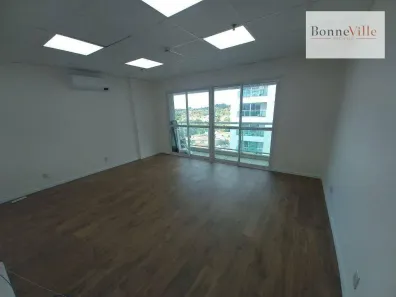 Sala Comercial para alugar, 34m² no Santo Amaro, São Paulo