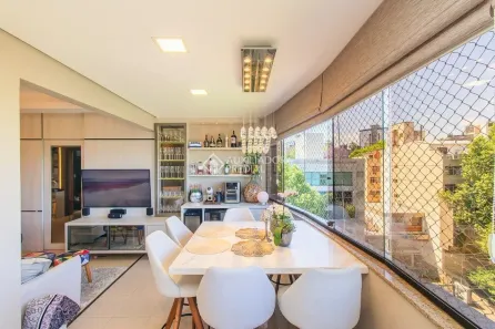 Apartamento com 3 Quartos à venda, 90m² no Petrópolis, Porto Alegre