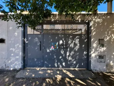 Casa com 3 Quartos para alugar, 81m² no Jardim Brasil, Americana
