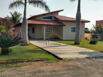 Casa de Condomínio com 3 Quartos à venda, 882m² no Condomínio Ninho Verde, Porangaba