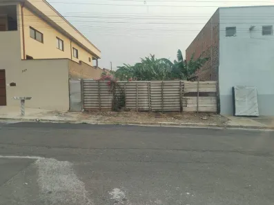 Lote/Terreno à venda, 270m² no Jardim São Cristóvão I, Rio das Pedras