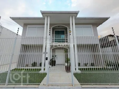 Casa com 5 Quartos à venda, 280m² no Estreito, Florianópolis