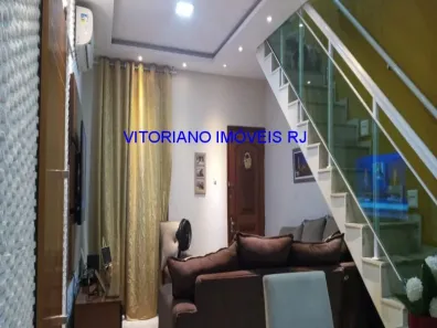 Casa com 2 Quartos à venda, 40m² no Ramos, Rio de Janeiro