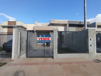 Casa com 3 Quartos à venda, 130m² no Califórnia, Londrina