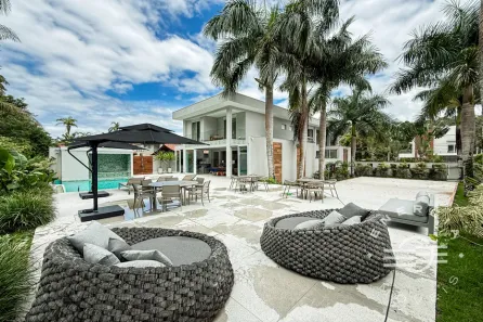 Casa com 6 Quartos à venda, 550m² no Riviera, Bertioga