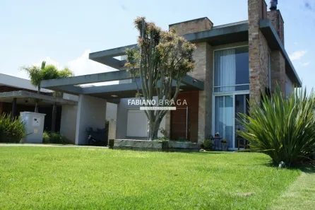 Sobrado com 4 Quartos à venda, 296m² no XANGRI-LÁ, Xangri-lá