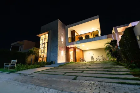 Casa de Condomínio com 4 Quartos à venda, 360m² no Abolição, Mossoró